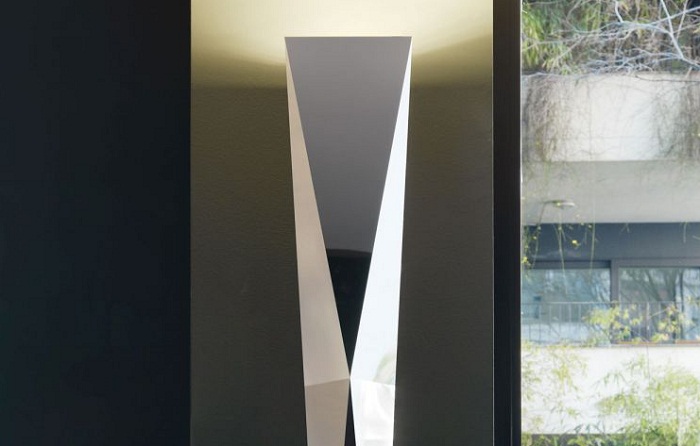 Vertigo Floor Lamp by Fontana Arte Floor Lamps Vertigo Floor Lamp by Fontana Arte Floor Lamps